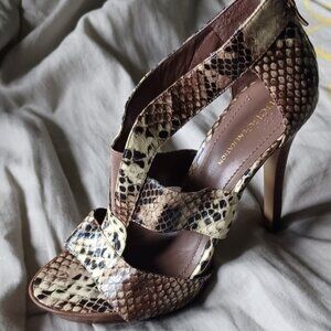 NEW BCBG Snake High Heel Sandals 7